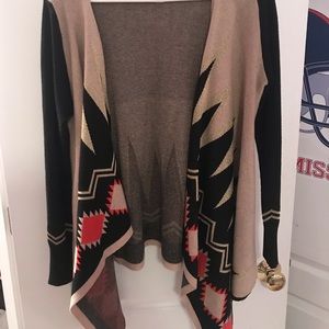 COLORFUL SWEATER!!
